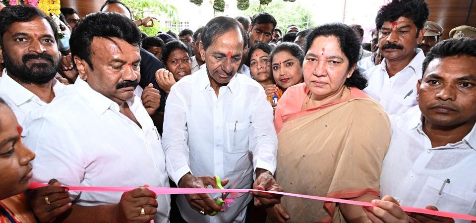 CM-KCR-inaugurated-Kumram-Bheem-Adivasi-Bhavan-17-09-2022_01